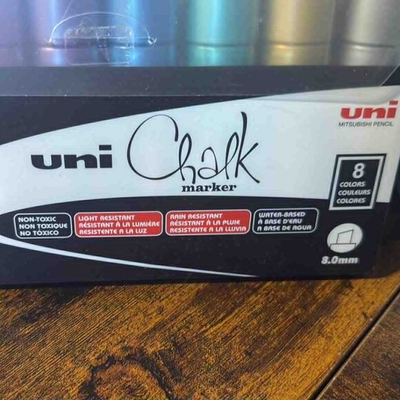 uni Chalk Markers, Metallic Broad Tip Marker - Assorted Color, 8 Pack NEW SEALED - Picture 5 of 5